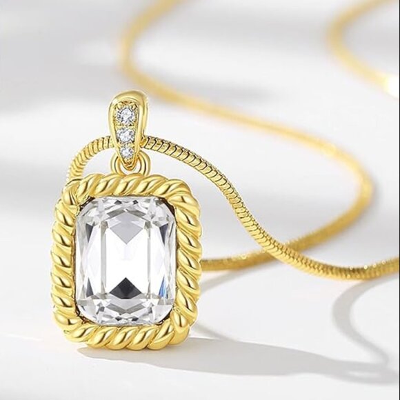 18K Gold-Filled Square Crystal Necklace 925 Sterling Silver NWT - Picture 1 of 6